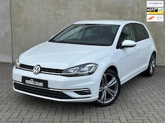 Volkswagen Golf - 1.4 TSI 18' R-Line Camera Trekh Carplay Garantie