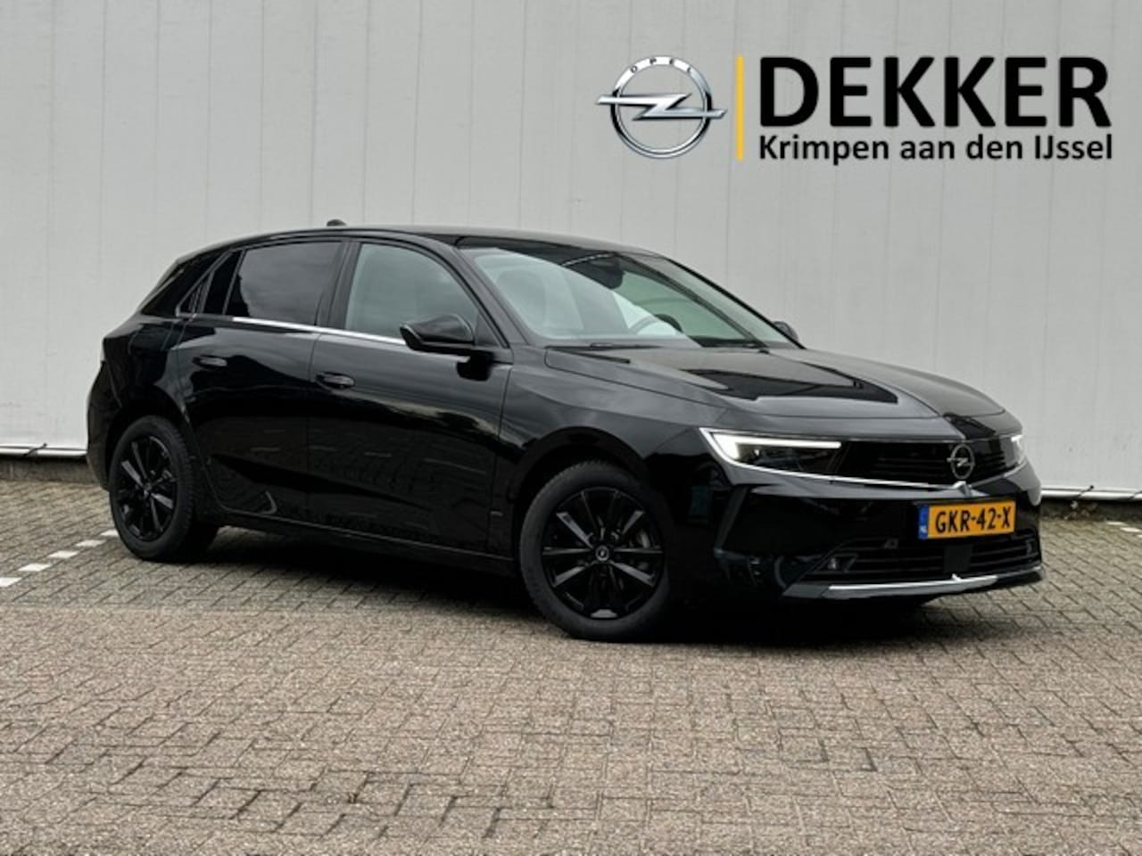 Opel Astra - 1.2 Turbo Elegance Automaat met Camera, AGR stoel, LED, Winterpakket - AutoWereld.nl