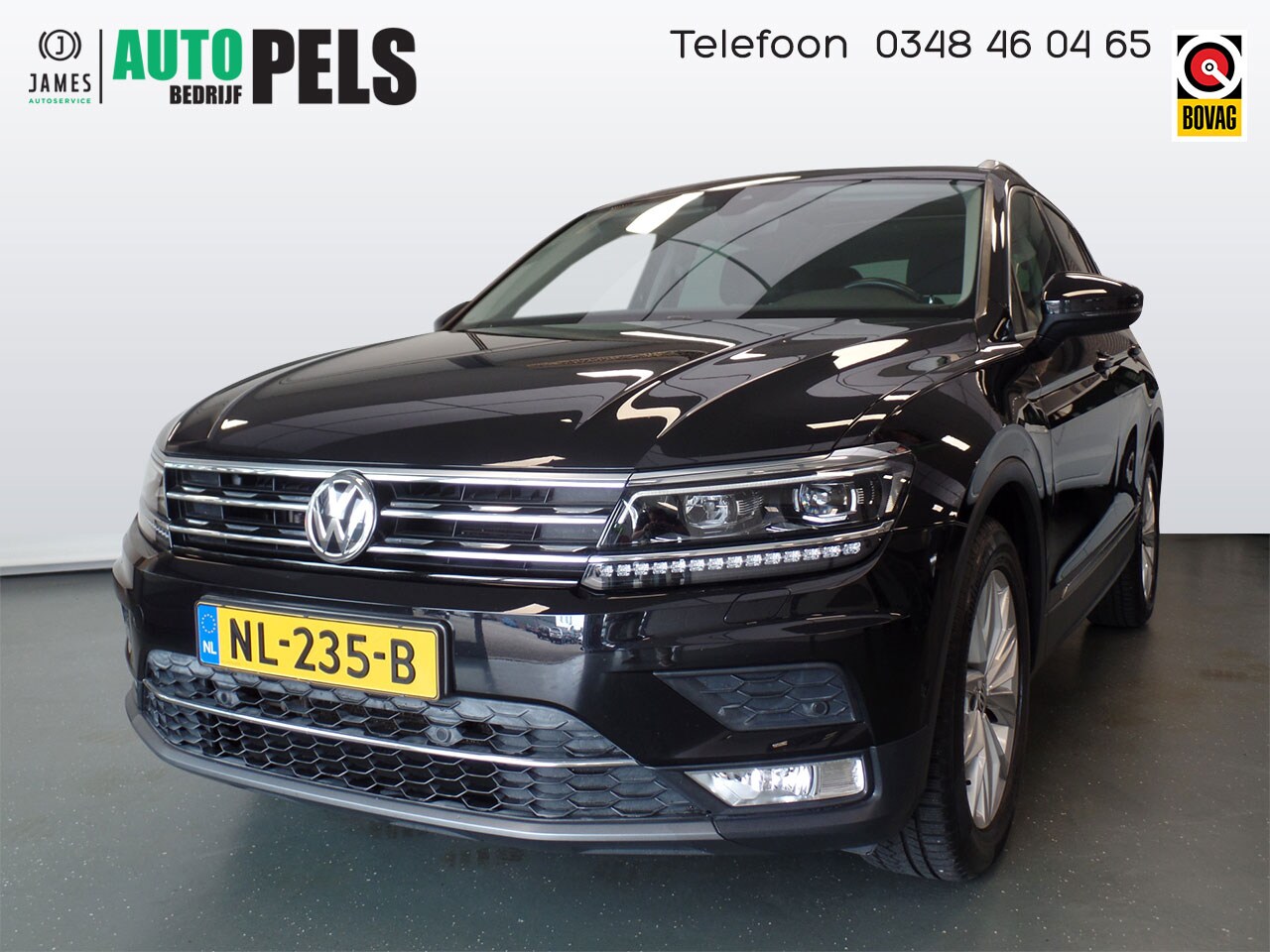 Volkswagen Tiguan - 1.4 TSI ACT Highline Automaat, Panodak, Xenon, Stoelverwarming, Navigatie, Achteruitrijcam - AutoWereld.nl