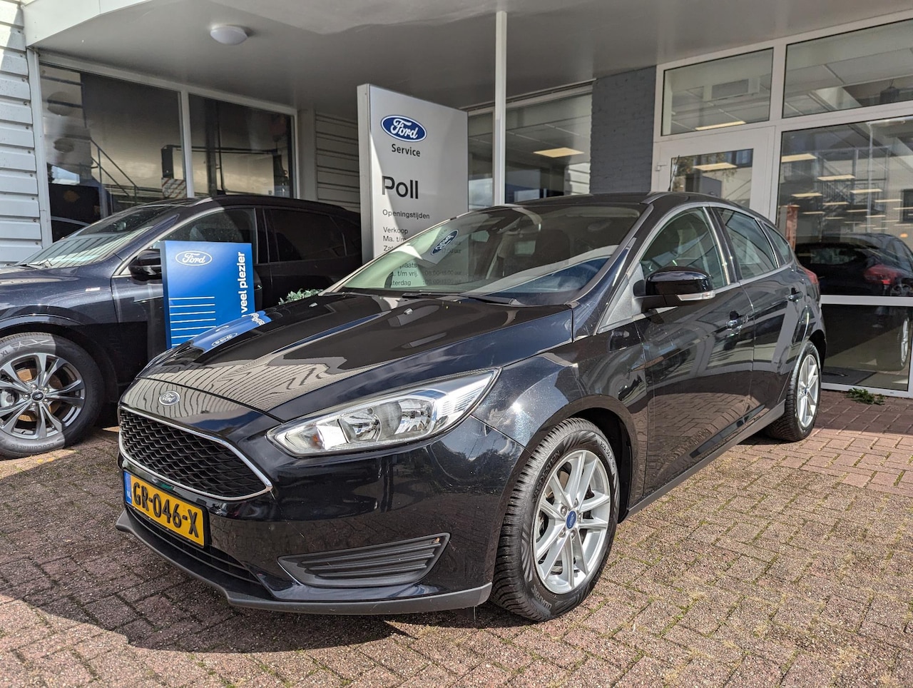 Ford Focus - 1.0 EcoBoost Techno Edition Navi Trekhaak Cruise Parkeersensoren 5drs Dealeronderhouden - AutoWereld.nl