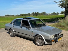 Alfa Romeo Alfetta - 2.0 met schuifdak, sublieme ongelaste staat