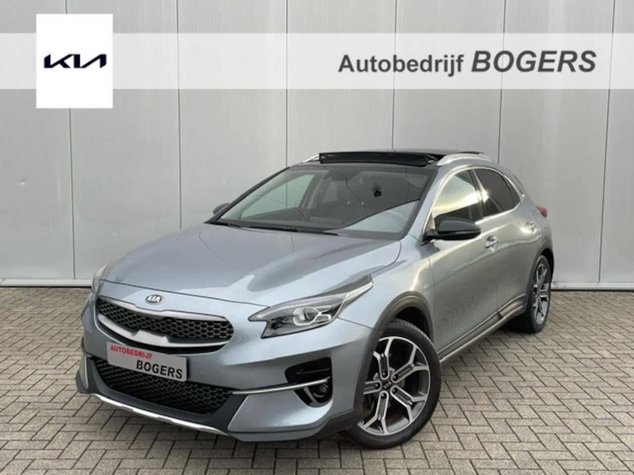 Kia XCeed - 1.4 T-GDi DynamicPlusLine Navigatie, Schuifdak, Cruise Control,Trekhaak, 18"Lm, Half Leder - AutoWereld.nl