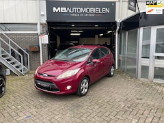 Ford Fiesta - 1.4 Titanium/5Deurs/1JR APK/2e Eigenaar/Voll Opties