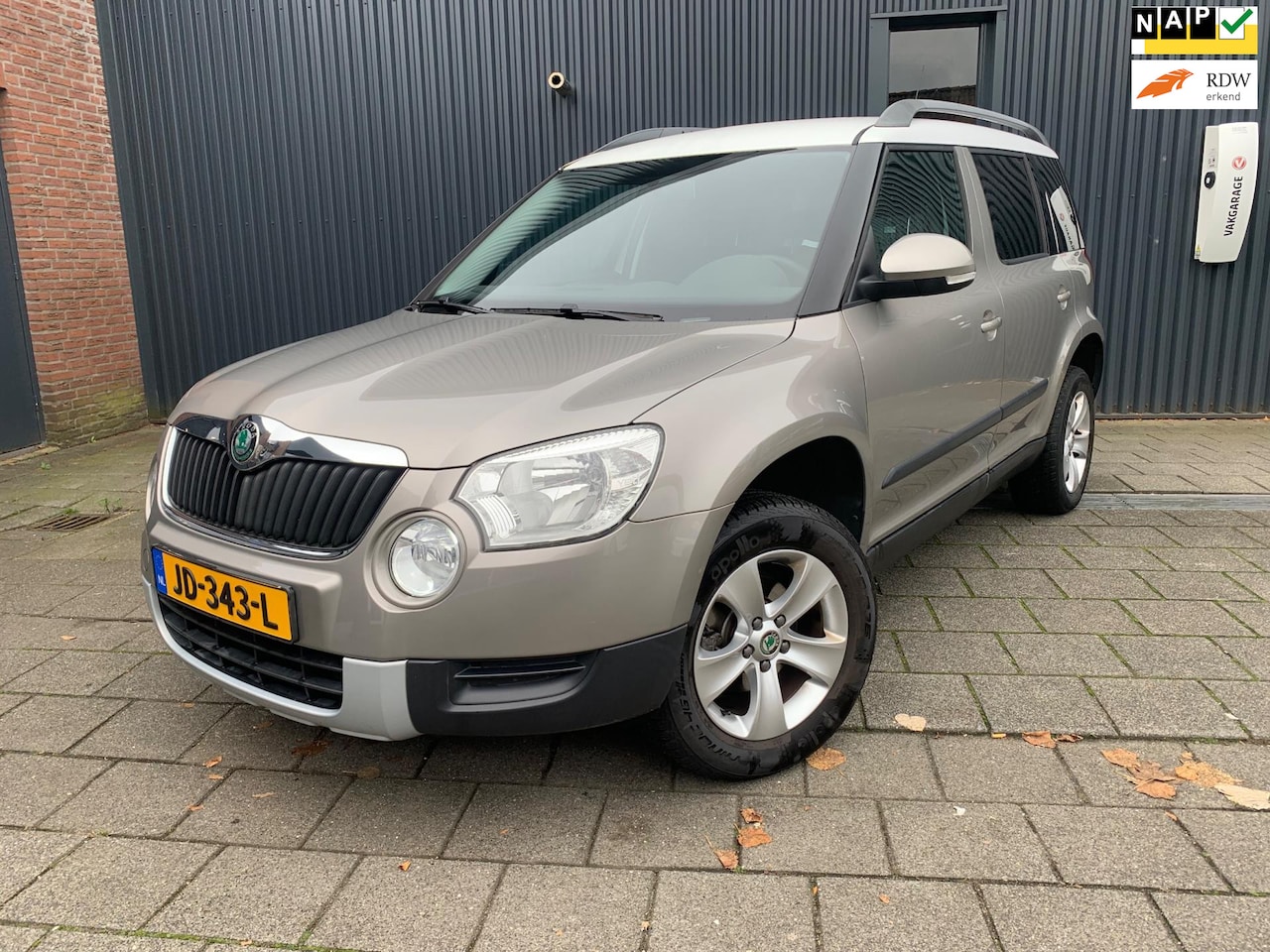 Skoda Yeti - 1.2 TSI Active Plus 1.2 TSI Active Plus, DSG, HOGE ZIT! - AutoWereld.nl