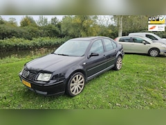 Volkswagen Bora - 2.0 Comfortline