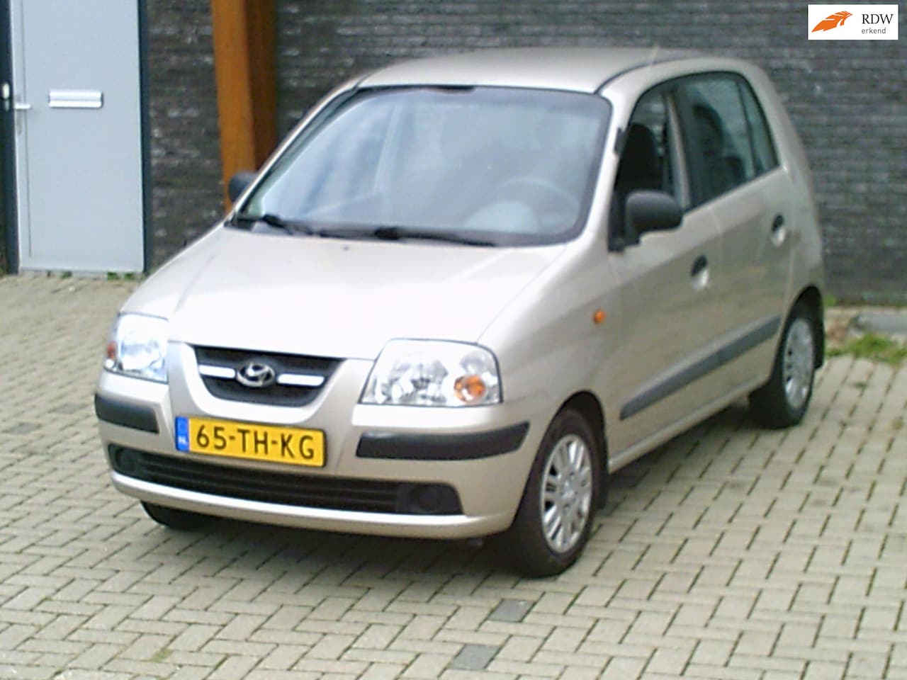 Hyundai Atos - 1.1i Active Young Nwe Distr.Riem & Apk Stuurbekr - AutoWereld.nl