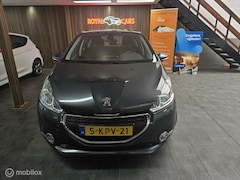 Peugeot 208 - 1.2 VTi Blue Lease Executive/ Navi /PDC / APK