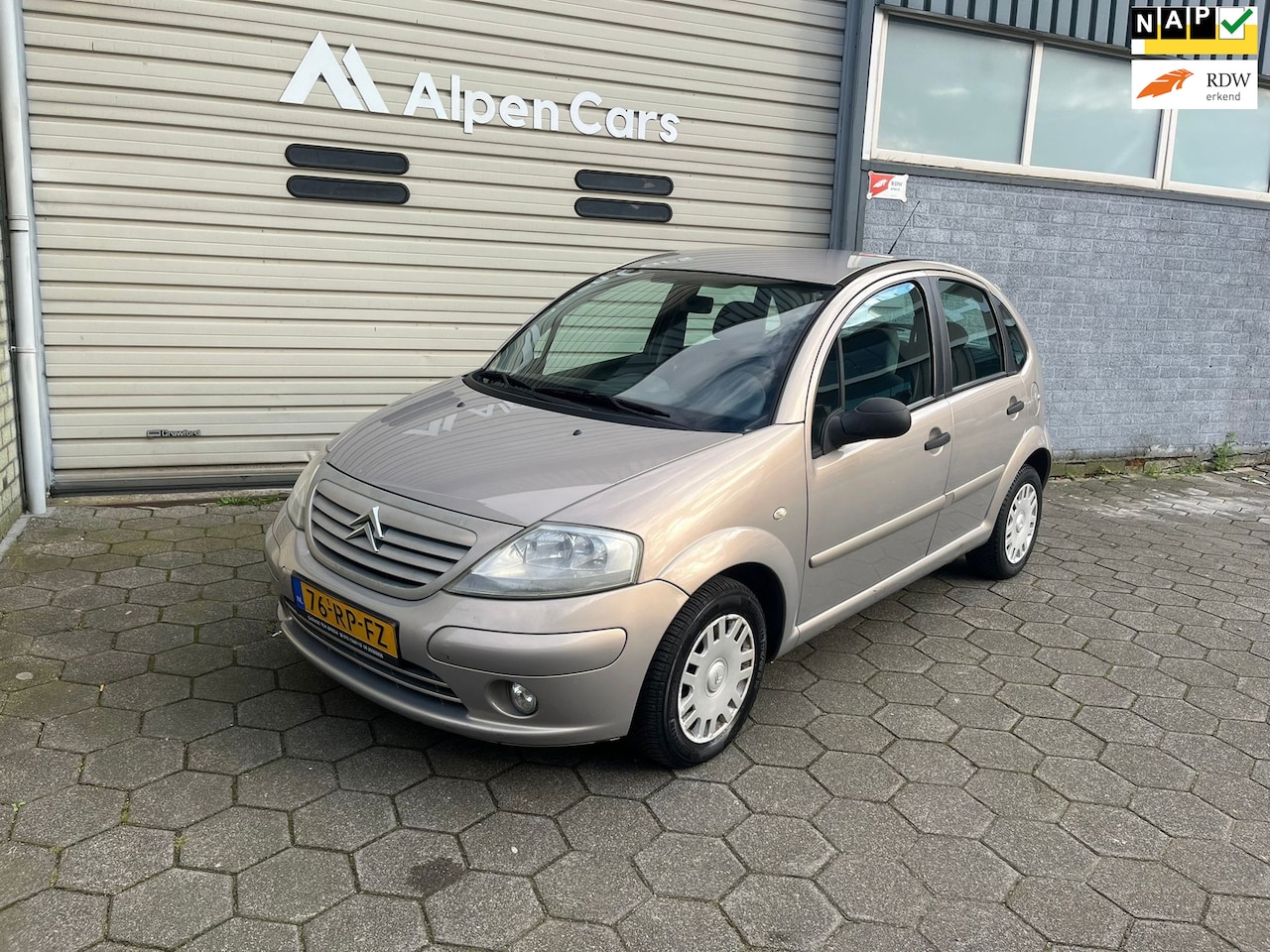 Citroën C3 - 1.4i Attraction Airco / Cruise Controle / APK 10-2025 / NAP - AutoWereld.nl