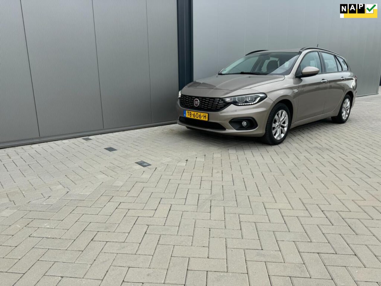 Fiat Tipo Stationwagon - 1.4 T-Jet 16v Business 1.4 T-Jet 16v Business - AutoWereld.nl