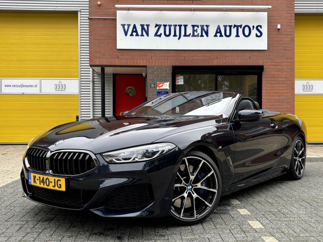 BMW 8-serie - 840i xDrive Cabrio M-Sport Laser Softclose 20" Air Collar - AutoWereld.nl