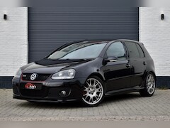 Volkswagen Golf - 2.0 TFSI GTI Edition 30 | Navi | 18 inch |