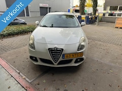 Alfa Romeo Giulietta - 1.4 T Distinctive