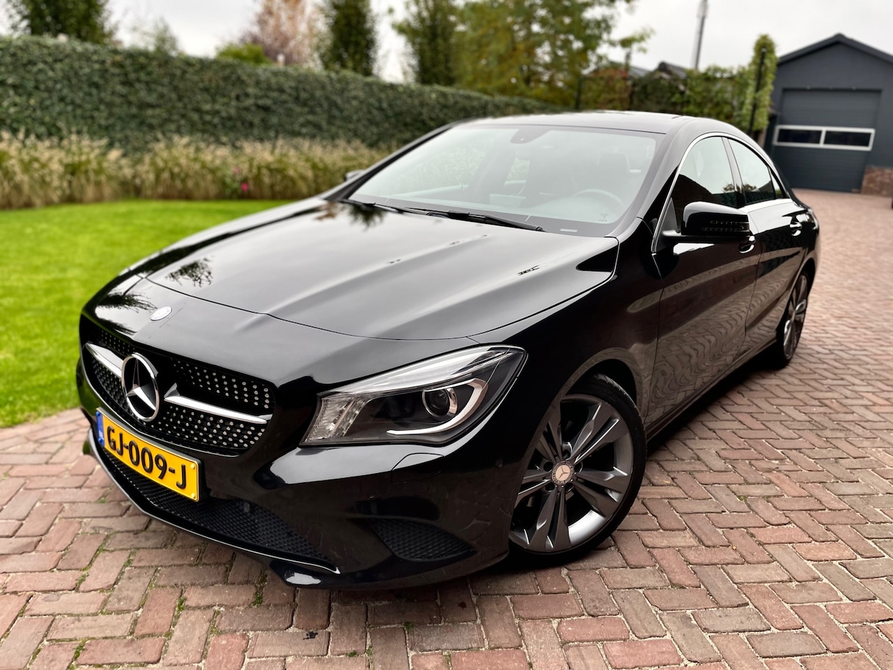 Mercedes-Benz CLA-Klasse - 180 Automaat Navi Cruise Xenon - AutoWereld.nl