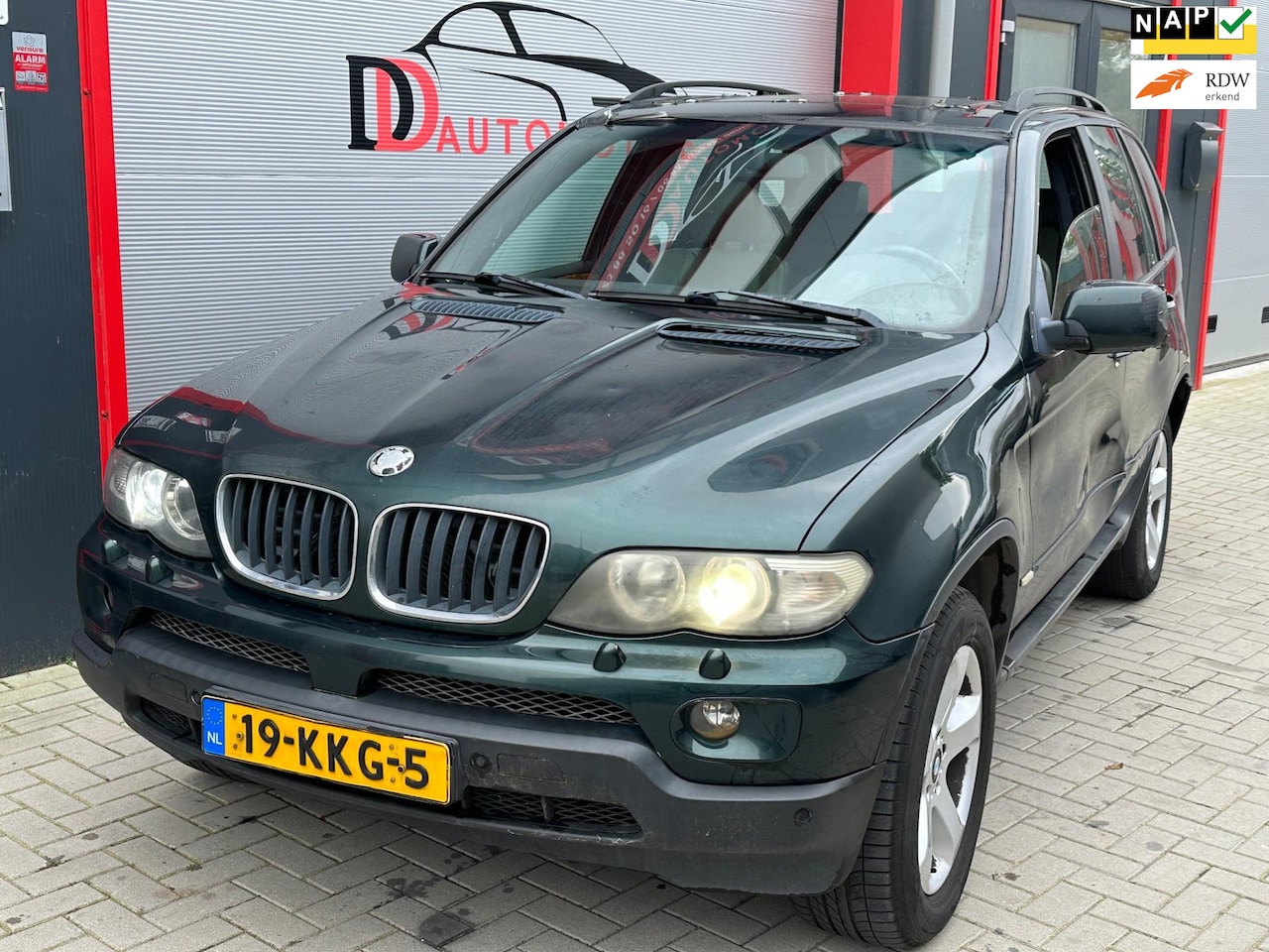 BMW X5 - 3.0D/AUT/LEER/DAK/XENONTREKHAAK/ - AutoWereld.nl