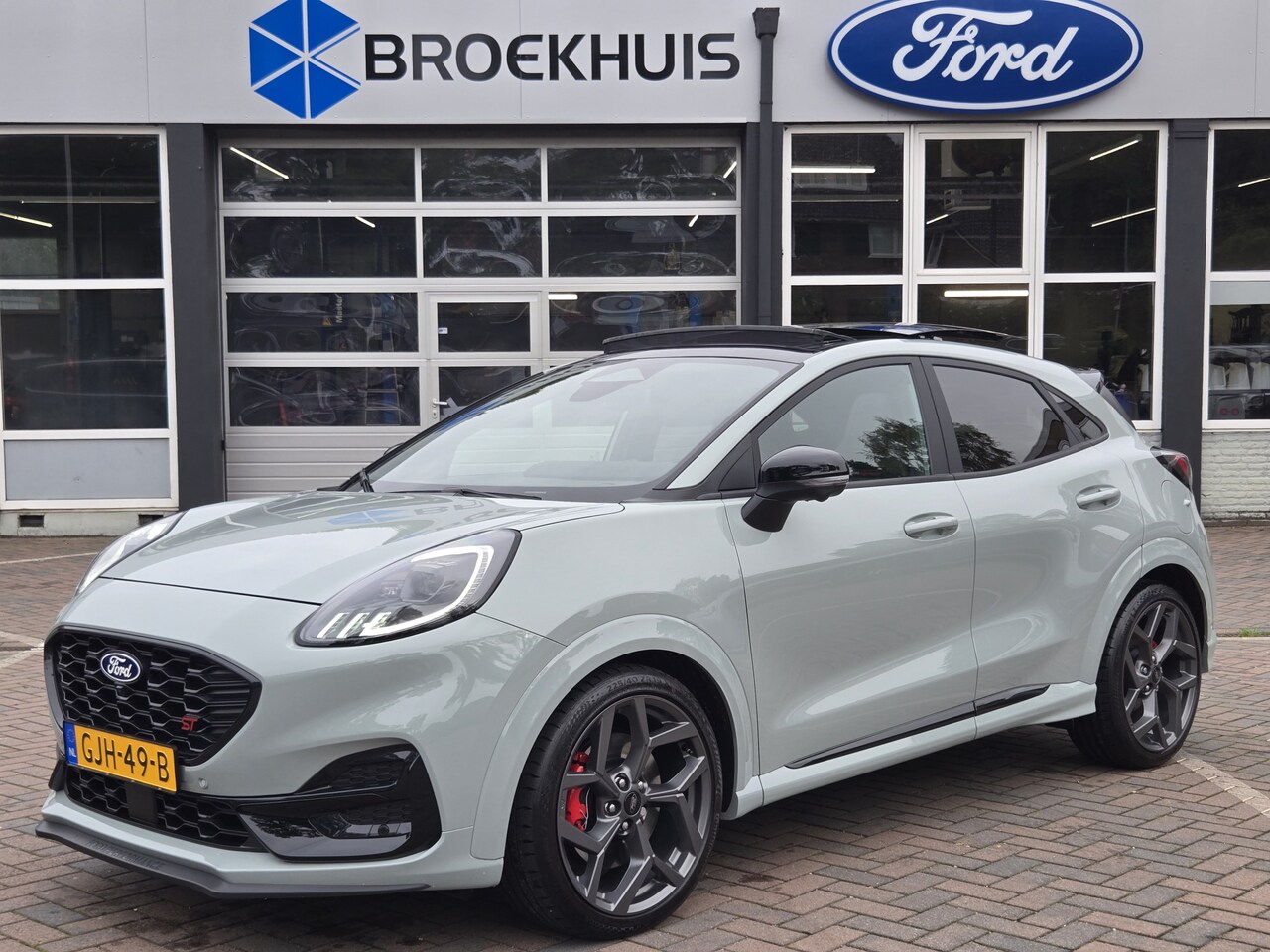 Ford Puma - 1.0EB HYBRID 170PK ST-X | PERFORMANCE | VOL! | PANO DAK | PERFORMANCE SEATS | MATRIX LED | - AutoWereld.nl