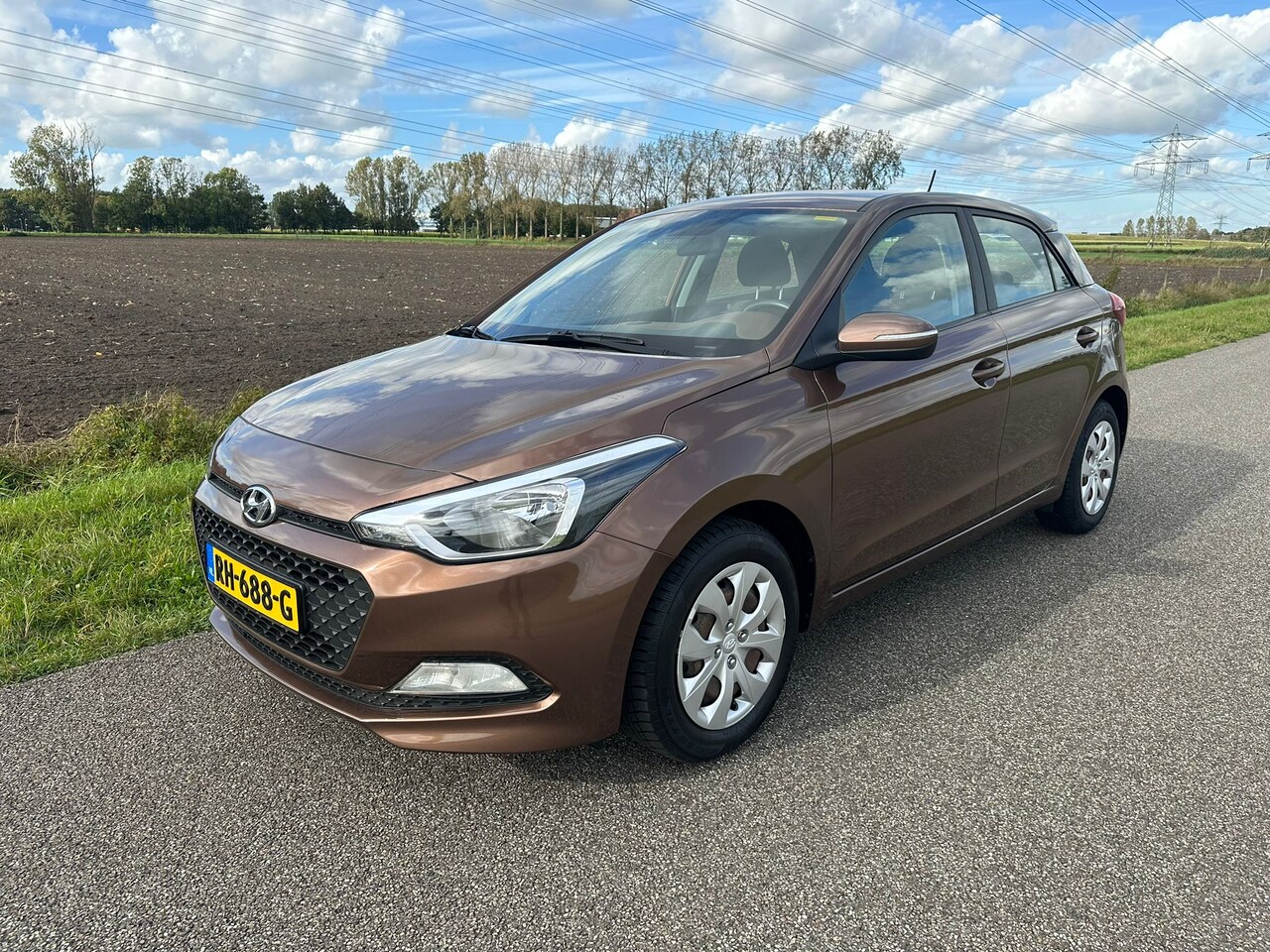 Hyundai i20 - 1.2 i-Motion AIRCO / ONDERHOUDSBOEKJE / 1e EIGENAAR ! - AutoWereld.nl