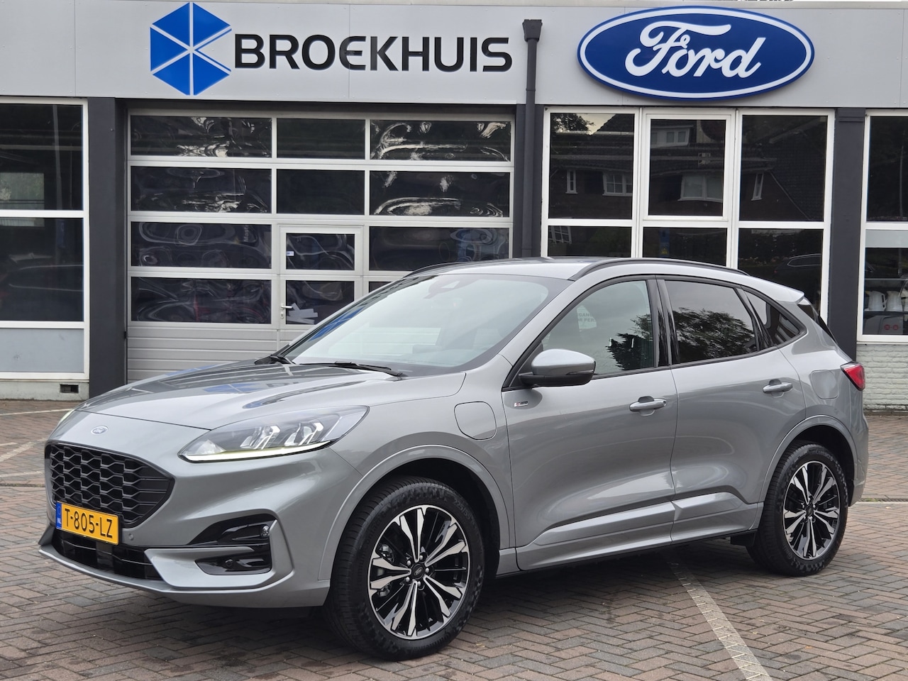 Ford Kuga - Ford Kuga 2.5 PHEV ST-LINE | ORIGINEEL NL! | WINTERPACK | 19'' LMV | CAMERA | STANDVERWARM - AutoWereld.nl