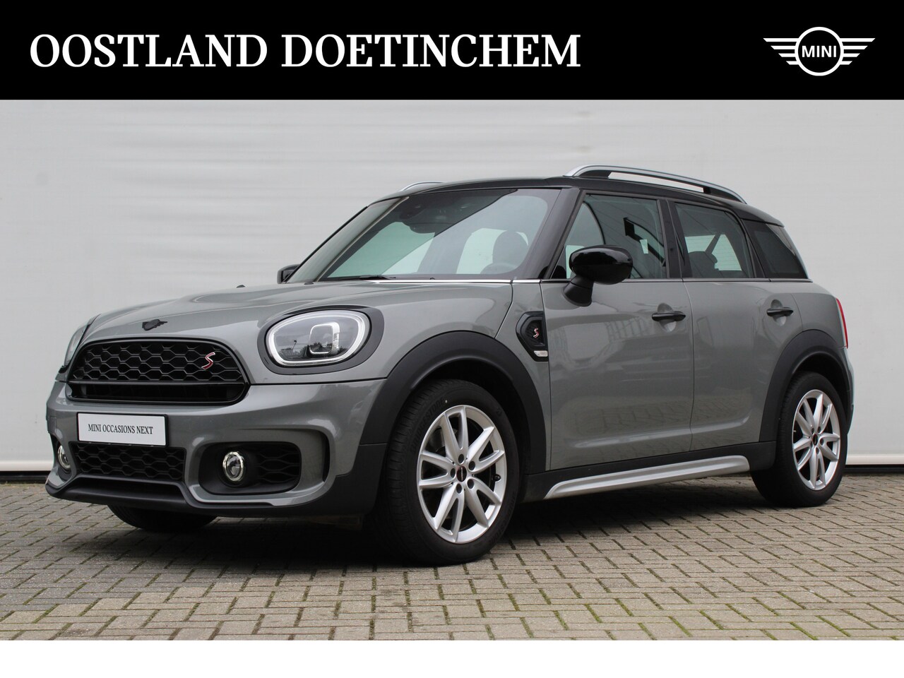 MINI Countryman - Cooper S JCW Automaat / JCW Sportstoelen / LED / Navigatie / Cruise Control - AutoWereld.nl