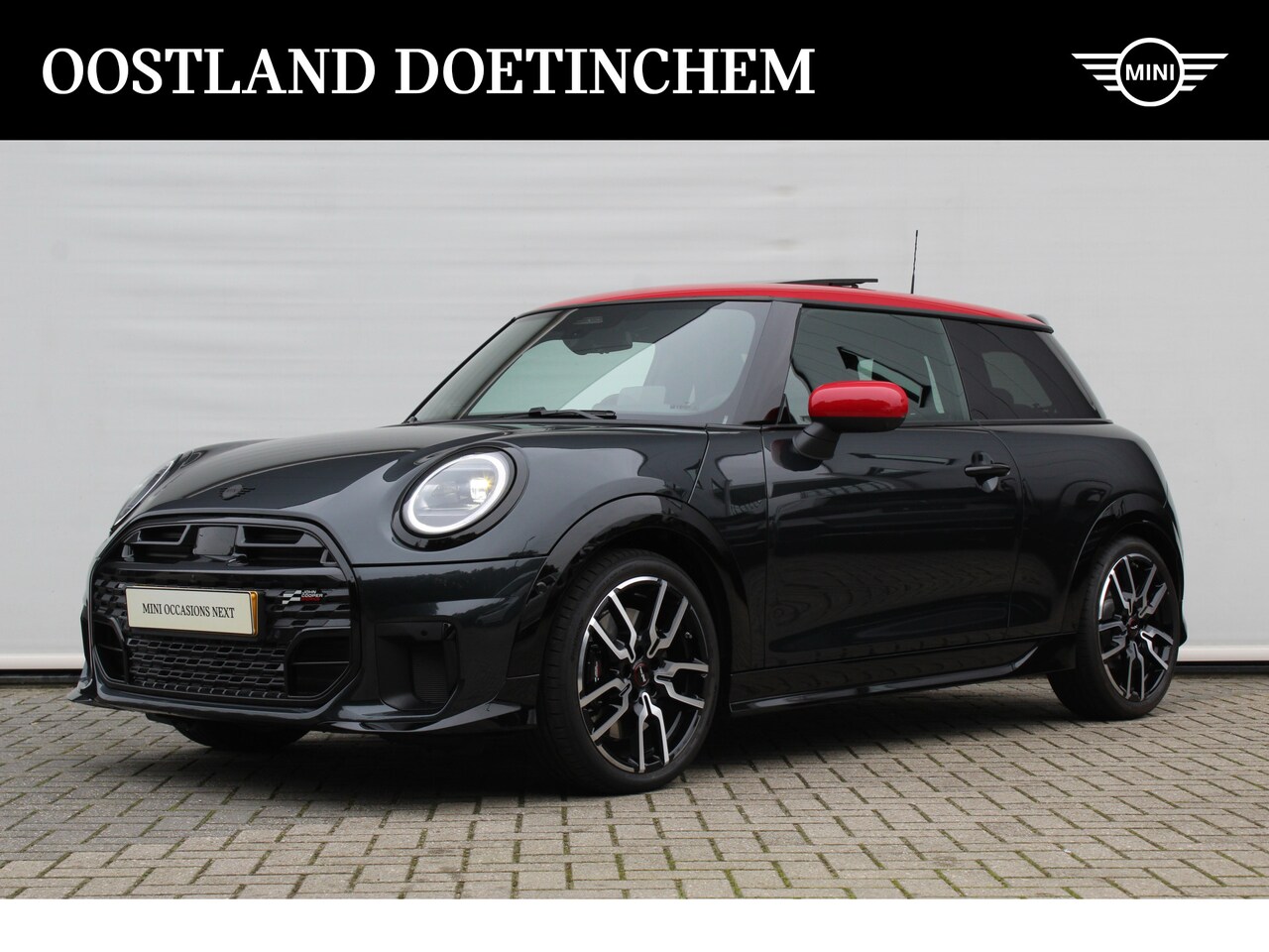 MINI John Cooper Works - Hatchback S JCW Automaat / Pakket XL / 18 inch JCW Lap Spoke 2-tone - AutoWereld.nl