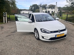 Volkswagen e-Golf - e-Golf