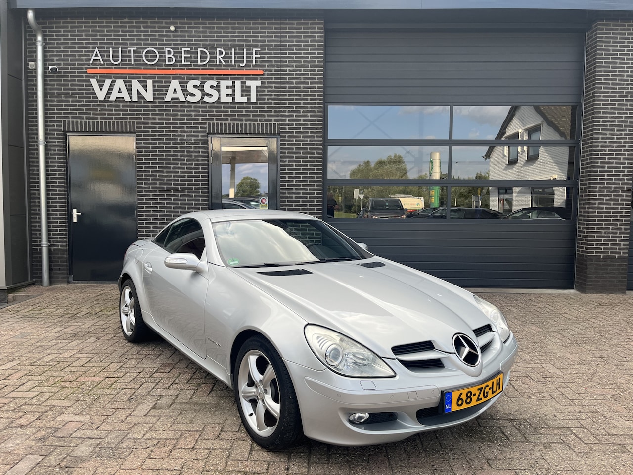 Mercedes-Benz SLK-klasse - 200 K. Leer , Navi , Cruise - AutoWereld.nl