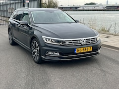 Volkswagen Passat Variant - 1.6 TDI Business Edition R 120 PK DSG AUT R LINE LED LEDER CAMERA