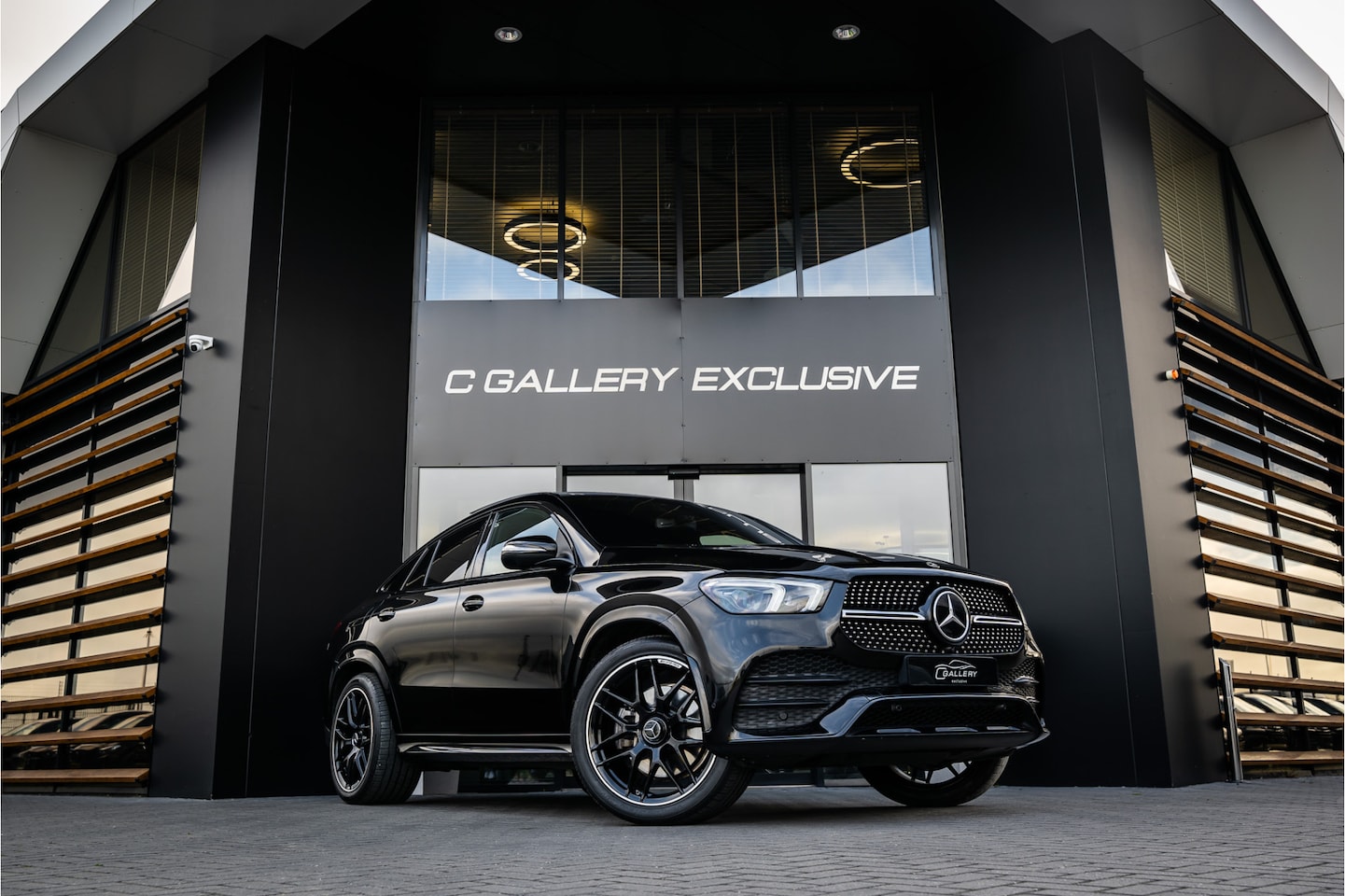 Mercedes-Benz GLE-Klasse Coupé - 350 e 4MATIC Premium - Panorama | AMG Line | ACC | 360 Camera - AutoWereld.nl