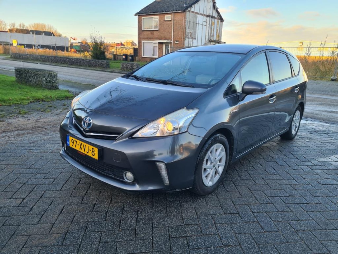 Toyota Prius Wagon - 1.8 Aspiration 96g GARANTIE - AutoWereld.nl