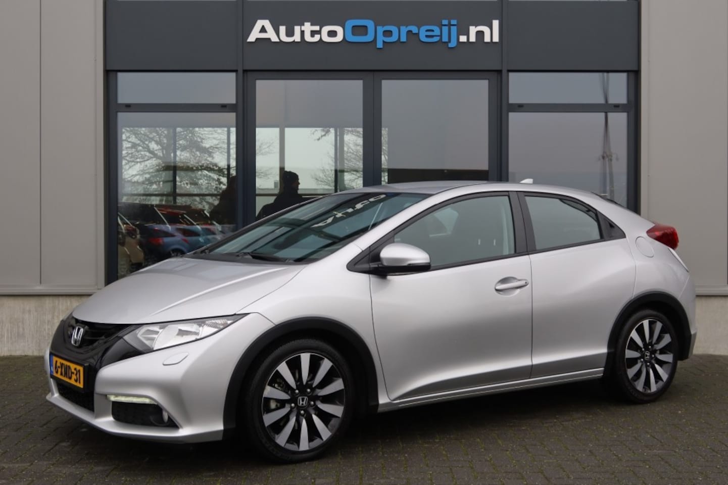 Honda Civic - 1.4 Sport 1e eigenaar, Trekhaak, Stoelverwarming - AutoWereld.nl