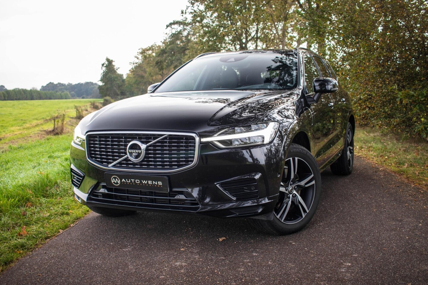 Volvo XC60 - 2.0 T8 Twin Engine AWD R-Design 2.0 T8 Twin Engine AWD R-Design - AutoWereld.nl