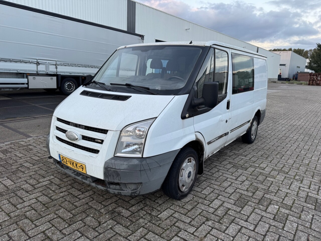 Ford Transit - 260S 2.2 TDCI DC EURO 4 koopje! - AutoWereld.nl