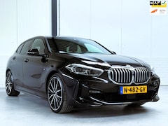 BMW 1-serie - 118i High Executive M Sport |Vitual|H.U.D