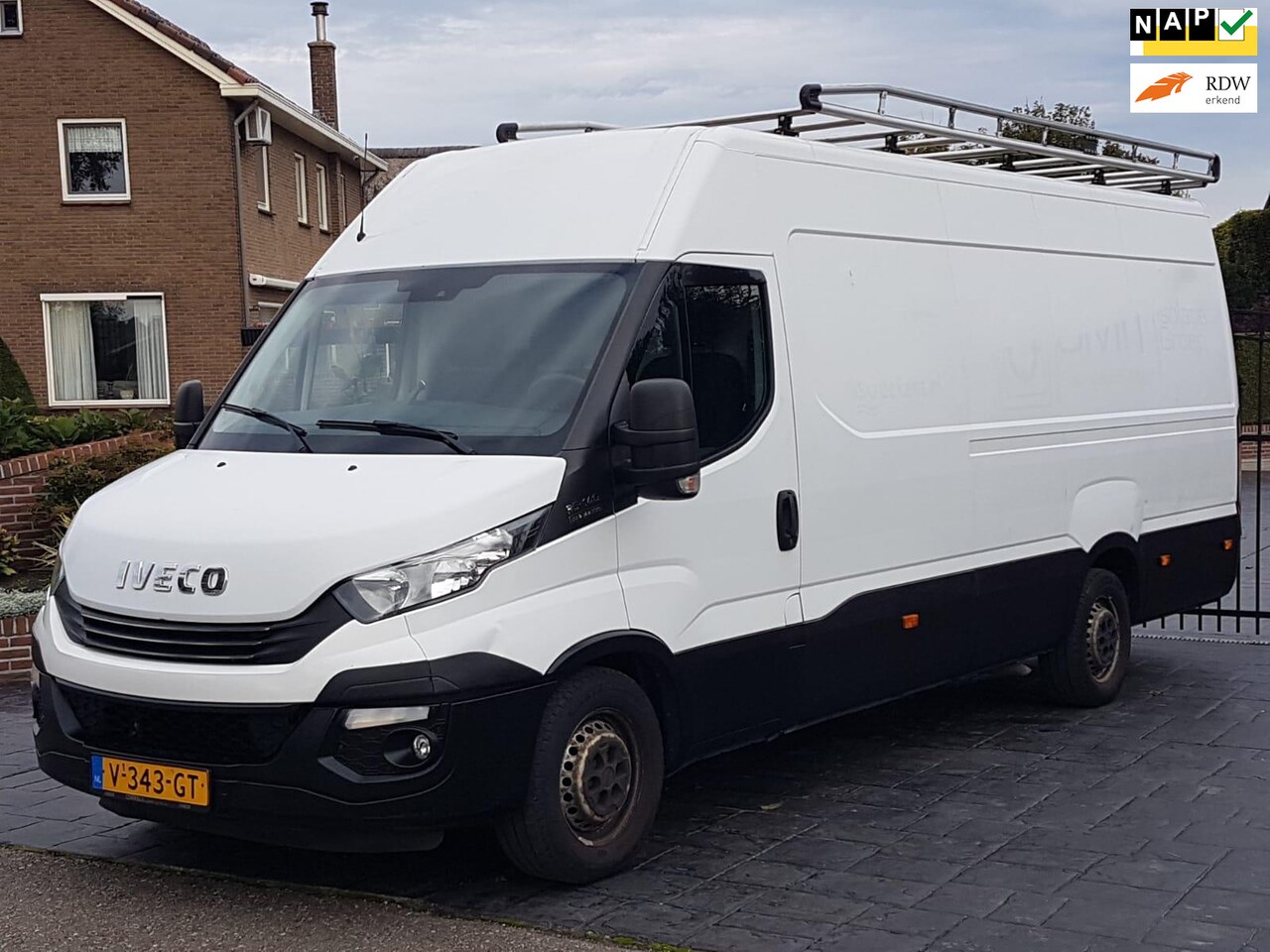 Iveco Daily - 35S14V 2.3 410 H3 35S14V 2.3 410 H3 - AutoWereld.nl