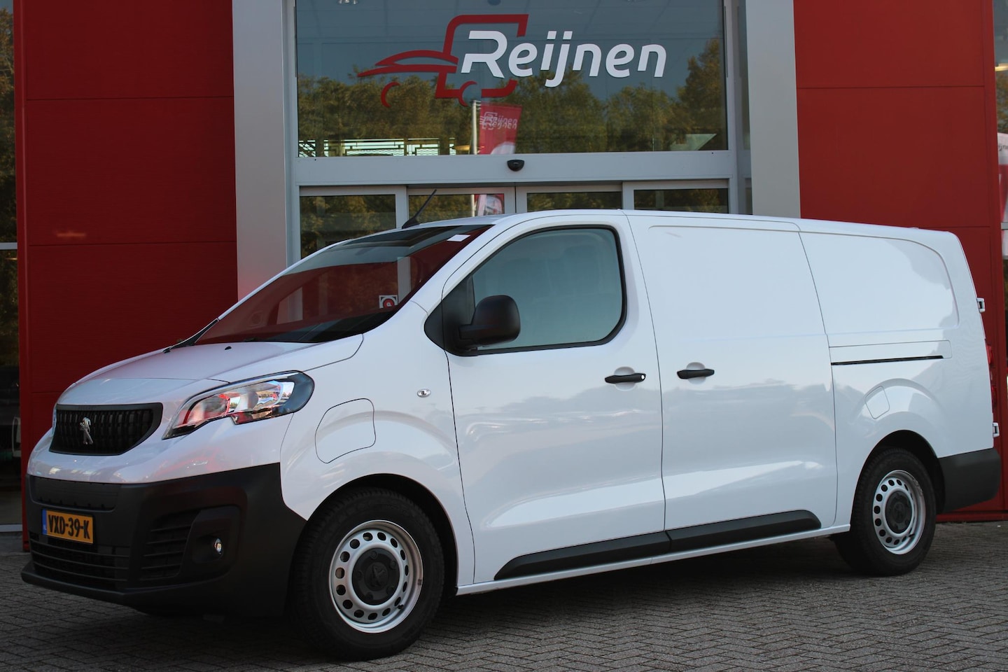 Peugeot e-Expert - LONG (L3) 136PK 75 kWh 3-FASE | SCHUIFDEUREN LINKS EN RECHTS | NAVIGATIE 10" TOUCHSCREEN | - AutoWereld.nl