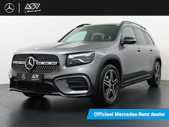 Mercedes-Benz GLB - 200 Star Edition AMG Line | Panorama - Schuifdak | Trekhaak Wegklapbaar | Distronic Cruise