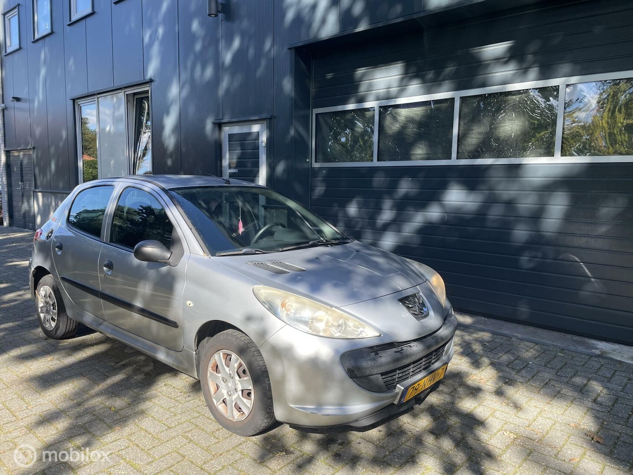 Peugeot 206 - 1.1 XR 5 deurs E.pakket - AutoWereld.nl