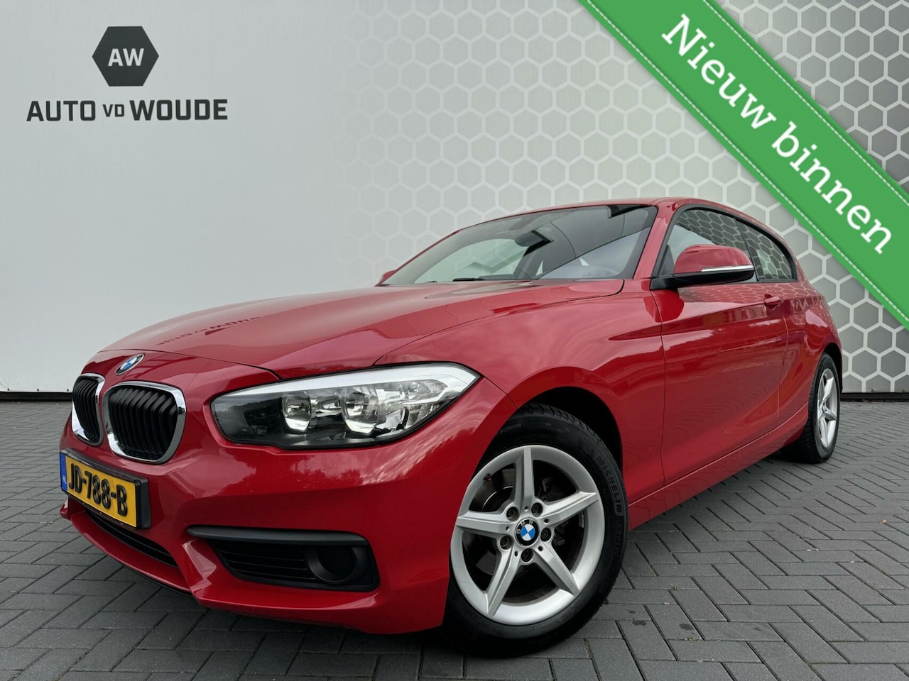 BMW 1-serie - 116i Sport Lage km stand - AutoWereld.nl