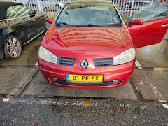 Renault Mégane coupé cabriolet - 1.6-16V Privilège Luxe