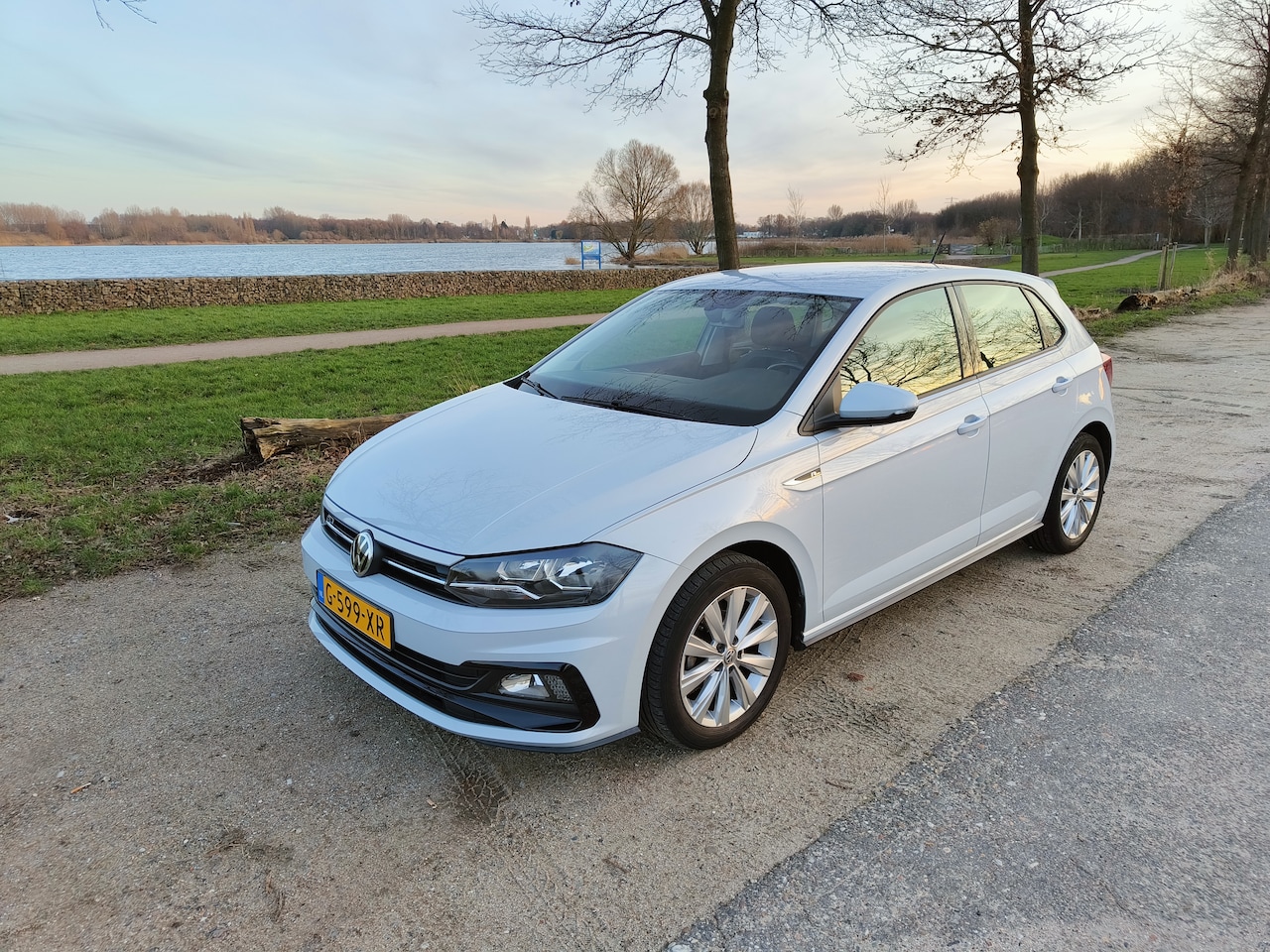 Volkswagen Polo - 1.0 TSI Highline R-line - AutoWereld.nl