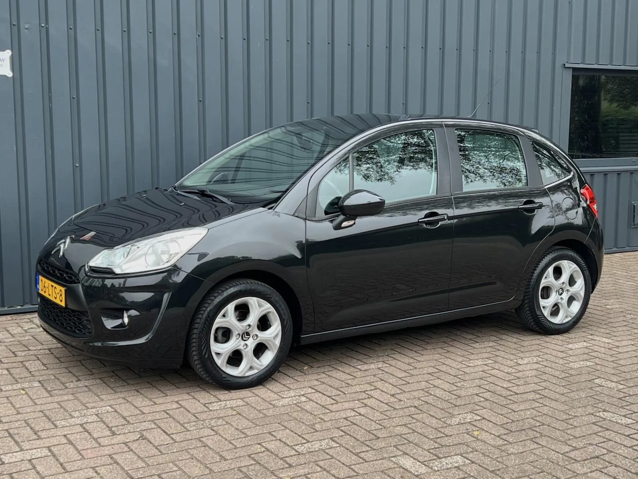 Citroën C3 - 1.4 VTi Ligne Business NL.AUTO!/NAP!/APK!/ - AutoWereld.nl