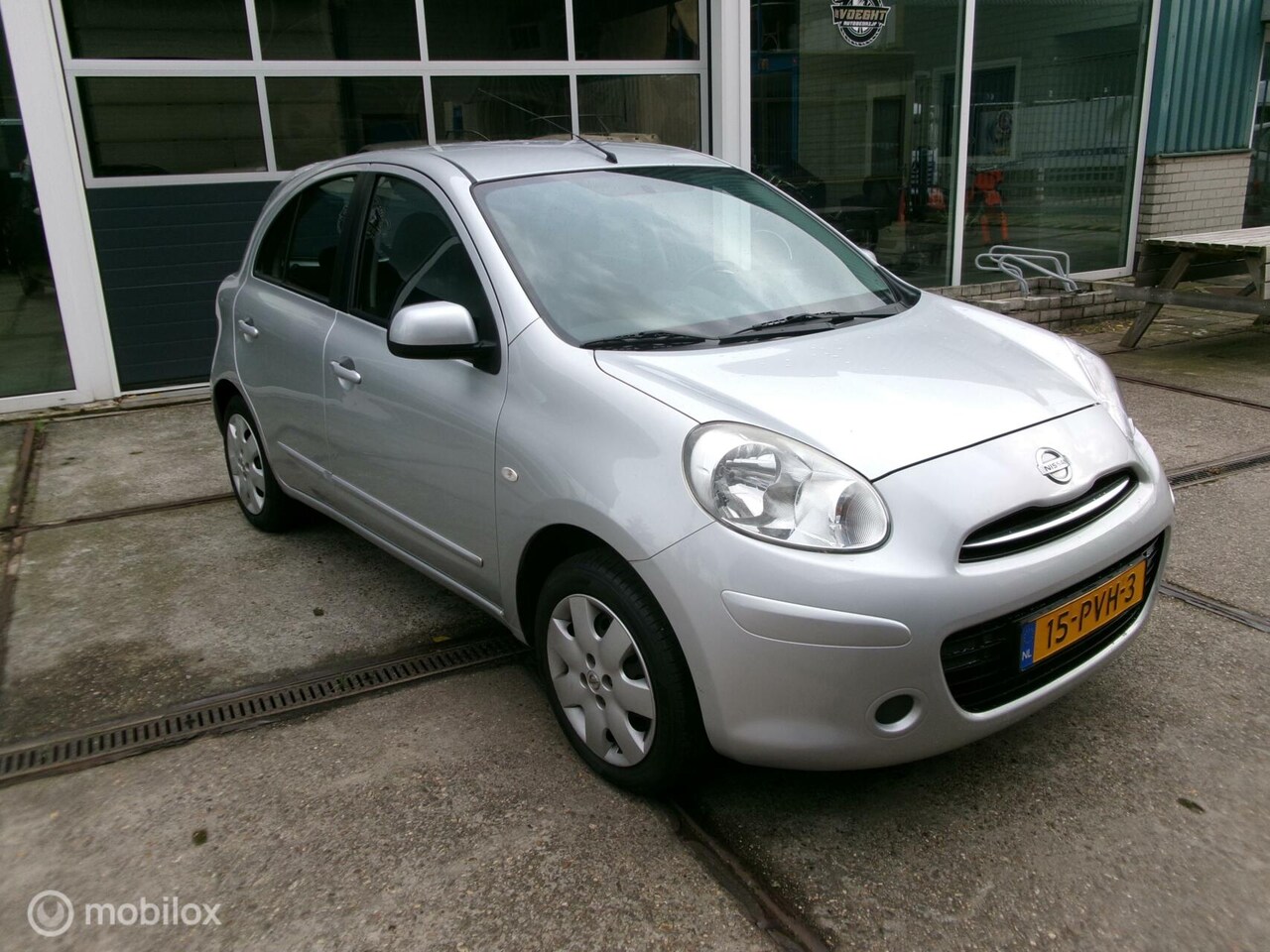 Nissan Micra - 1.2 Visia Pack 100.000km . - AutoWereld.nl