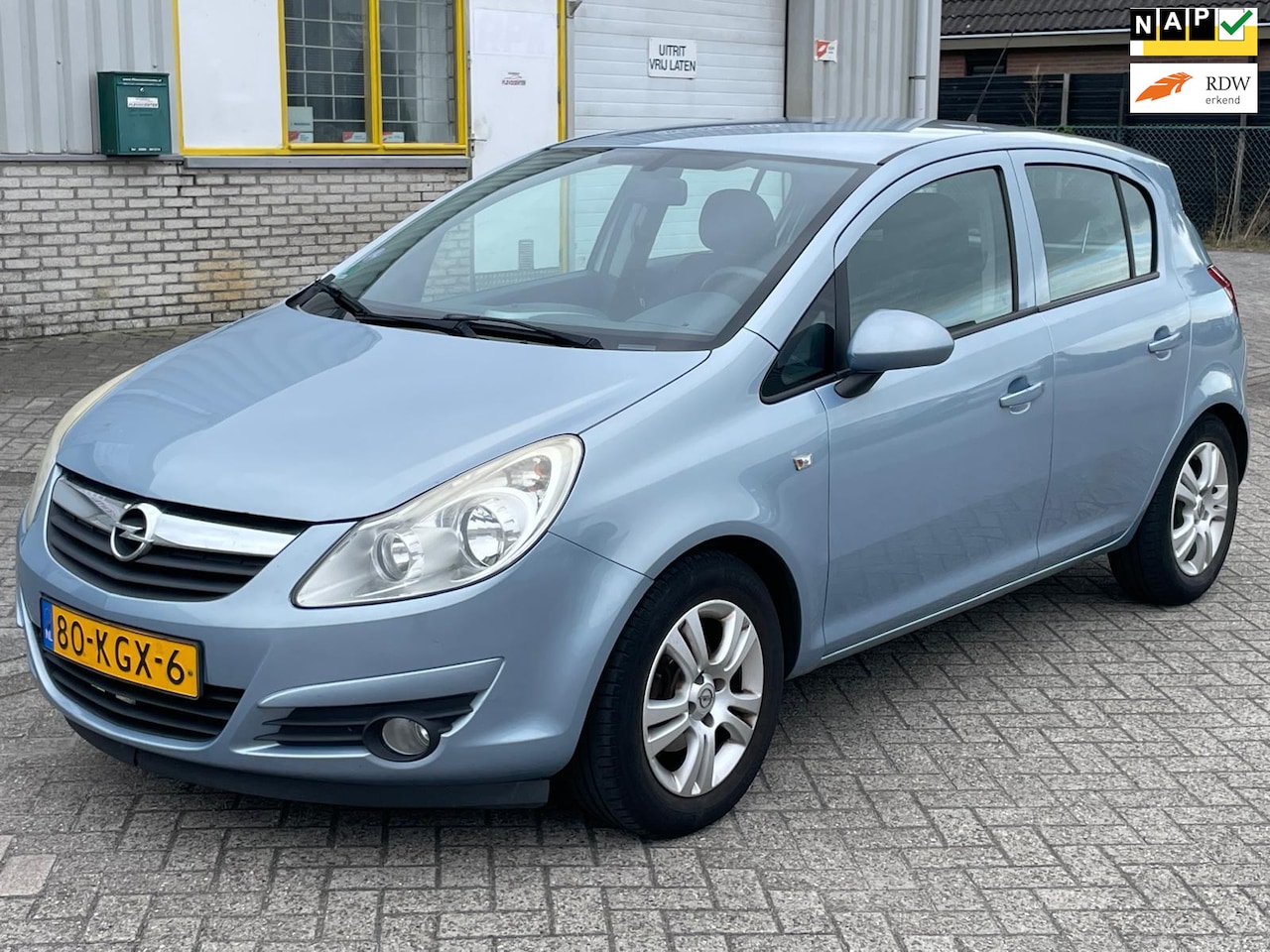 Opel Corsa - 1.4 I 16V 90 PK Bj 2009 Enjoy 5 Deurs Airco Cruise Control Elec.Pakket 15 Inch Extra,s - AutoWereld.nl