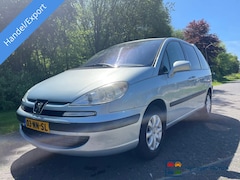 Peugeot 807 - 2.0 ST Premium eerste eigenaars auto. Handel/export