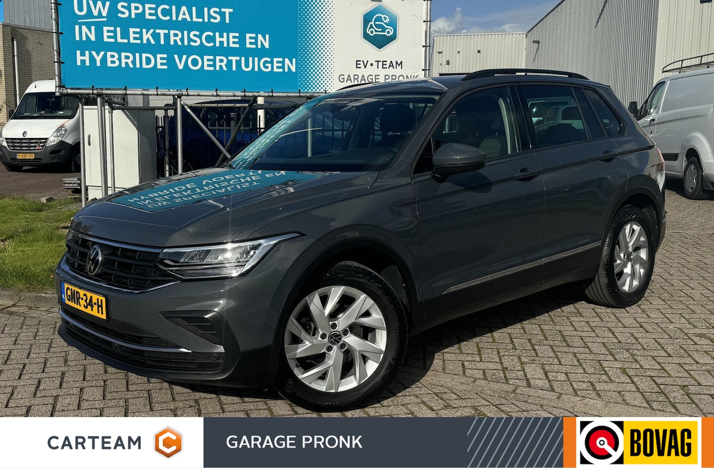 Volkswagen Tiguan - 1.5 TSI CARPLAY/STANDKACHEL/TREKHAAK/LED - AutoWereld.nl