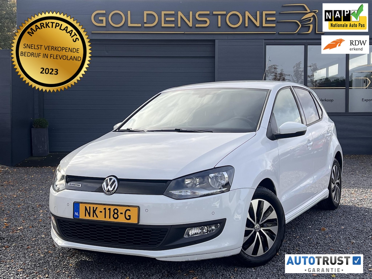 Volkswagen Polo - 1.0 BlueMotion Connected Series Navi,Airco,Cruise,PDC V+A,Bluteooth,N.A.P,APK tot 02-2025 - AutoWereld.nl