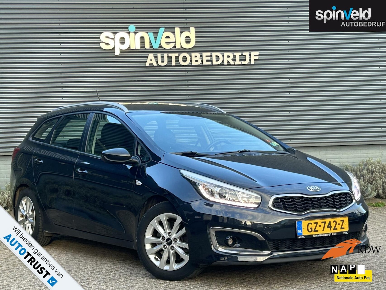 Kia Cee'd Sportswagon - 1.6 GDI First Edition BJ'15 NAP NL NAVI - AutoWereld.nl