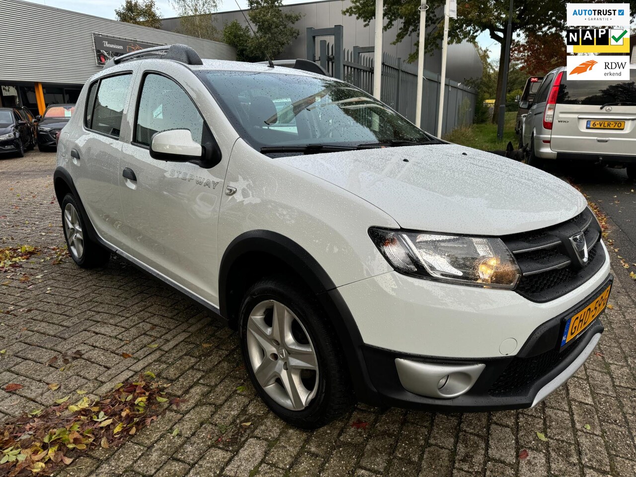 Dacia Sandero Stepway - 0.9 TCe S&S Ambiance , elec pakket, navi, cruise, pdc, multi-stuur, airco, 91.353 km nwe a - AutoWereld.nl