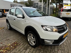 Dacia Sandero Stepway - 0.9 TCe S&S Ambiance , elec pakket, navi, cruise, pdc, multi-stuur, airco, 91.353 km nwe a