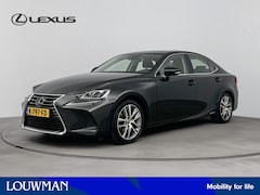 Lexus IS - 300h Hybrid Business Line Pro | Stoelverwarming | Triple Led Verlichting | Keyless Entry |