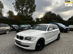 BMW 1-serie - 116i EffDyn. Ed. Business Line Ultimate Edition|Nwe Ketting|Xenon|Leder|Sport stuur|Cruise